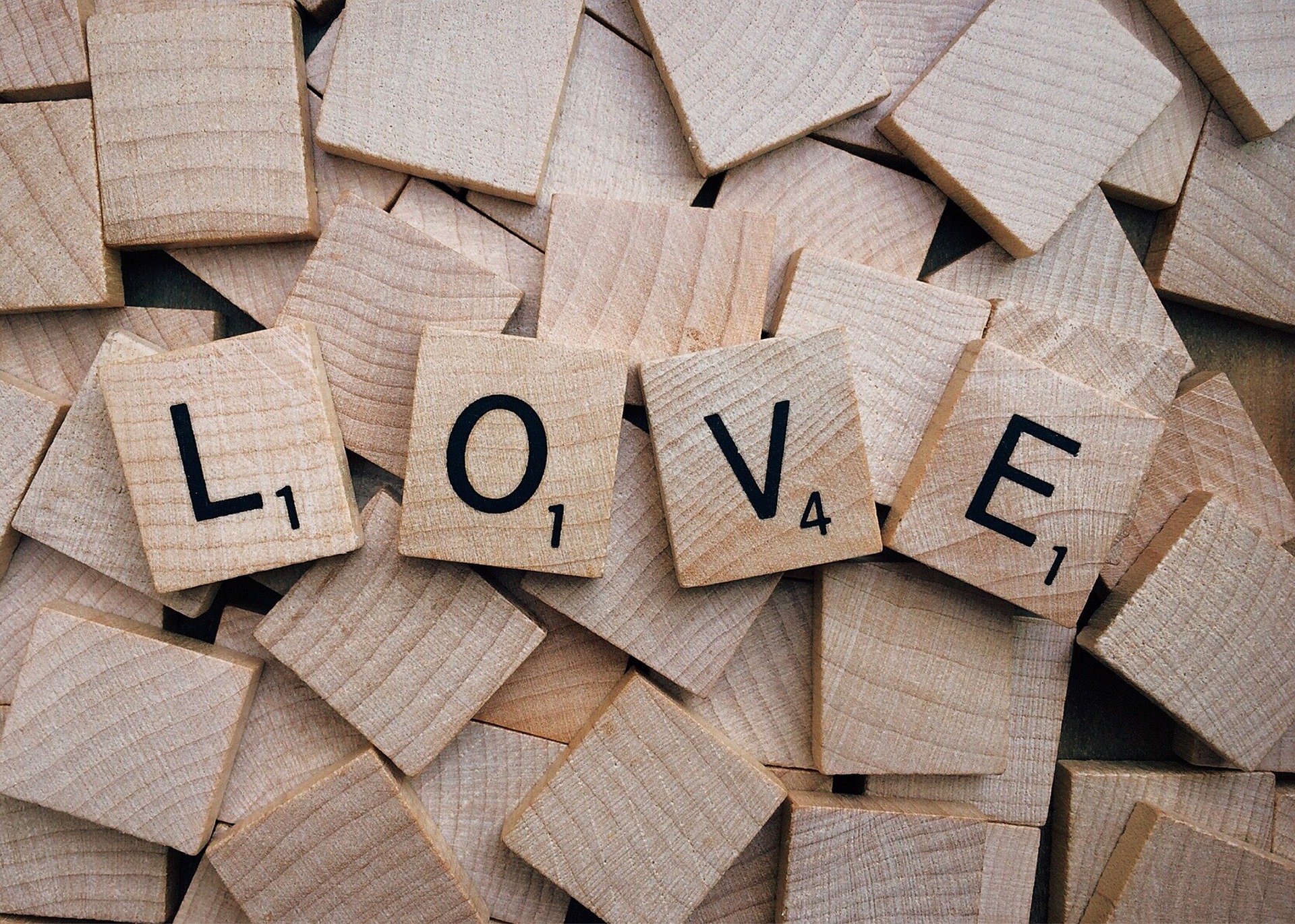 Image of scrabble pieces spelling out LOVE
